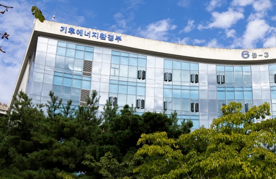 ���������� ��� �ļ���ġ������ ������ �������� �ǽ�